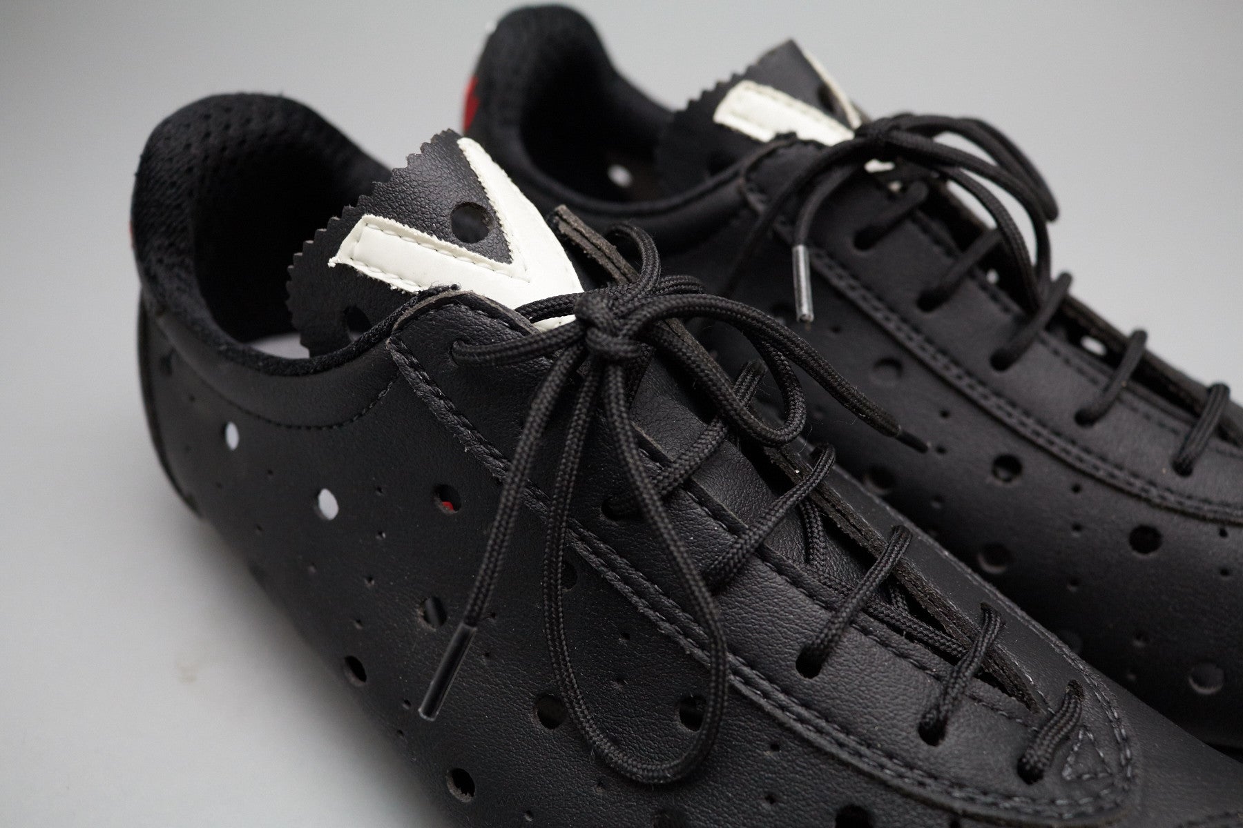 Vittoria 1976 Classic Handmade 3 Hole Retro Cycling Shoes