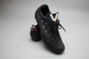 Vittoria 1976 Handmade 3 Hole Cycling Shoes - Pedal Pedlar
 - 1