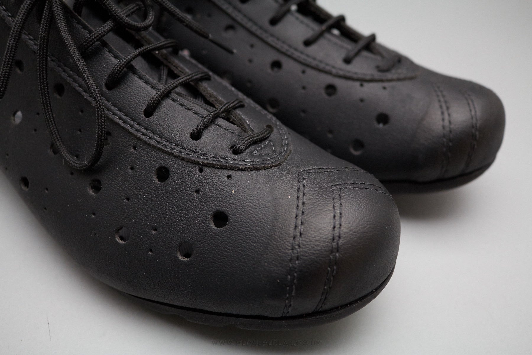 Vittoria 1976 Classic Handmade 3 Hole Retro Cycling Shoes